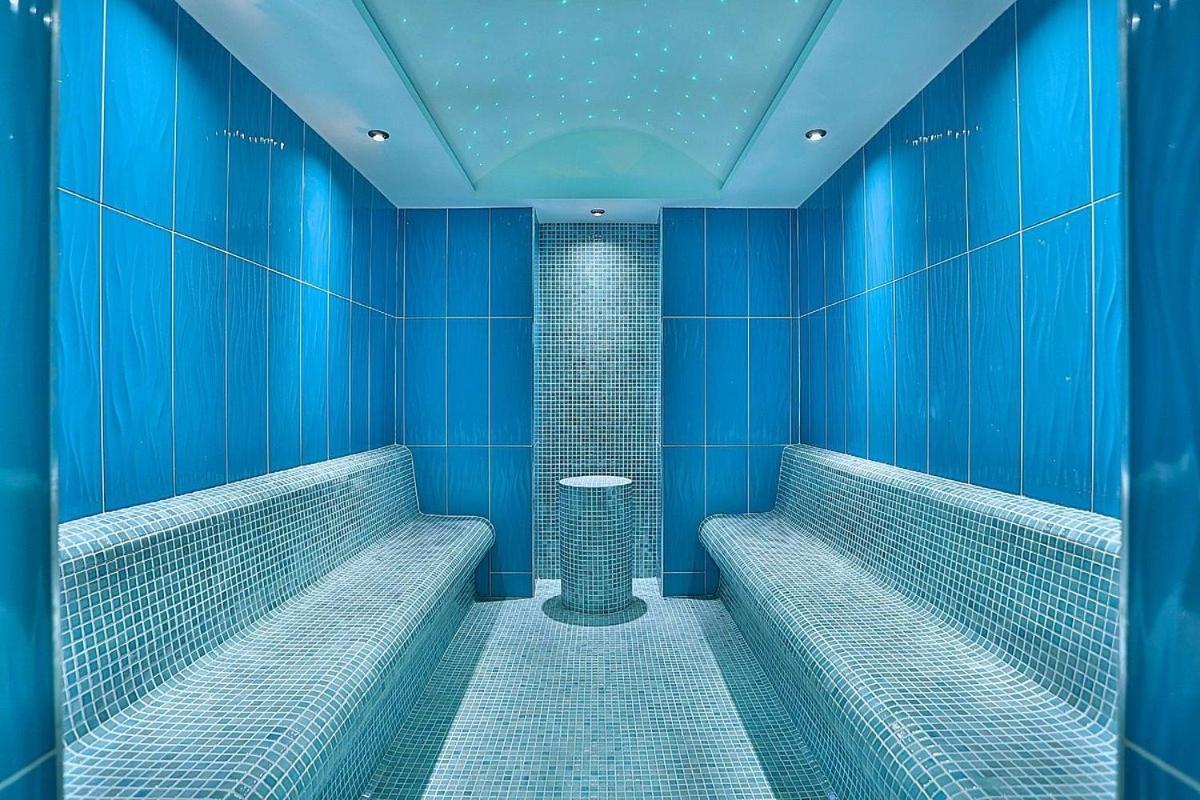Emirhan Palace Hotel Istanbul Bagian luar foto