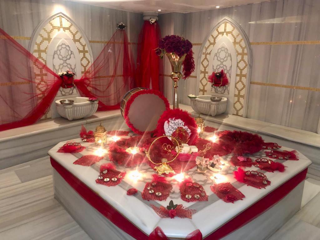 Emirhan Palace Hotel Istanbul Bagian luar foto
