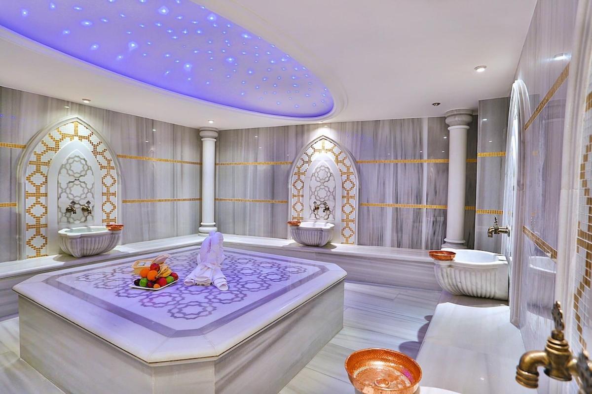 Emirhan Palace Hotel Istanbul Bagian luar foto