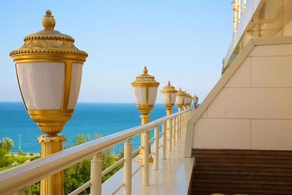 Emirhan Palace Hotel Istanbul Bagian luar foto